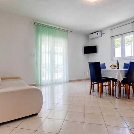 Love Apartments Zečevo 外观 照片